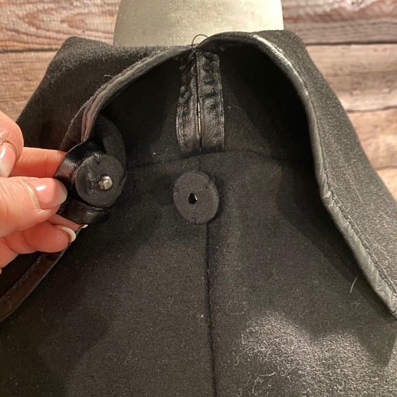 Wrap Jacket - Picture 6 of 7